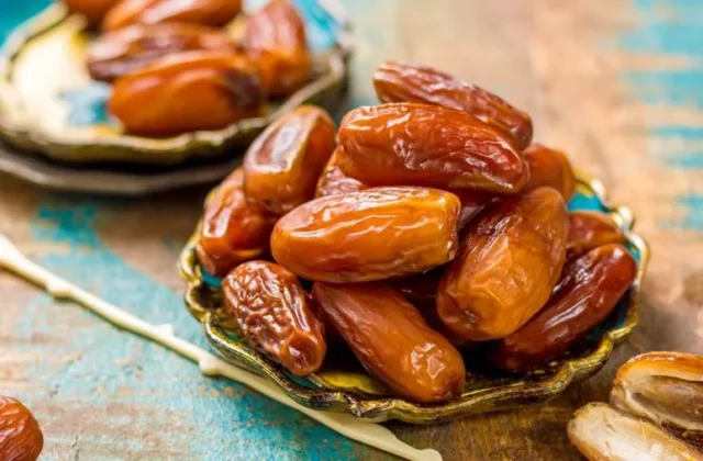 Top 5 benefits of eating dates