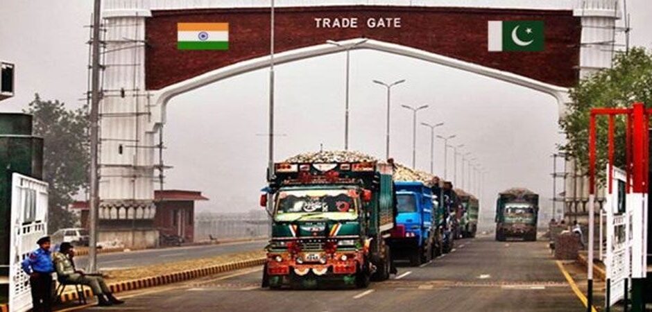 Foreign Minister Ishaq Dar hints at resuming trade relations with India