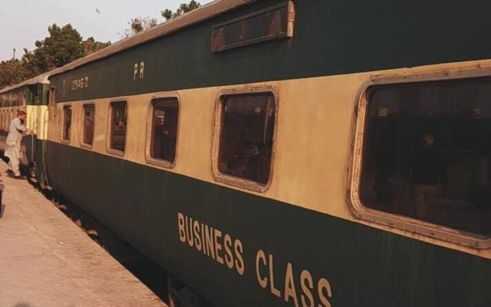 After PIA privatization, now it's Pakistan Railways turn