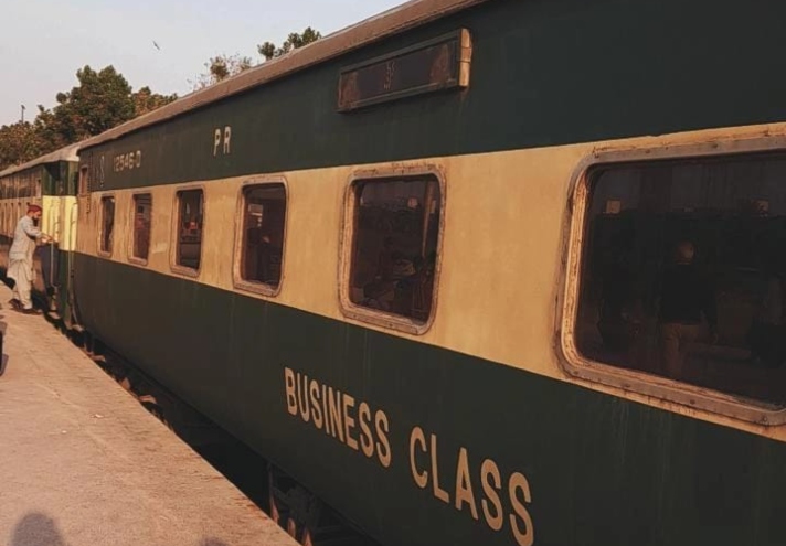 After PIA privatization, now it’s Pakistan Railways turn