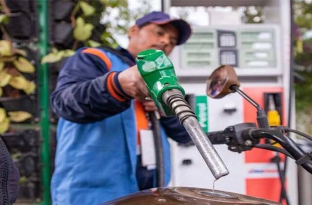 Petrol price likely to go up by PKR 30