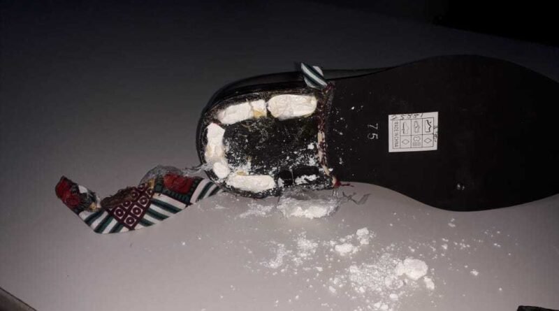 Pakistani woman caught trying to ship cocaine in shoes