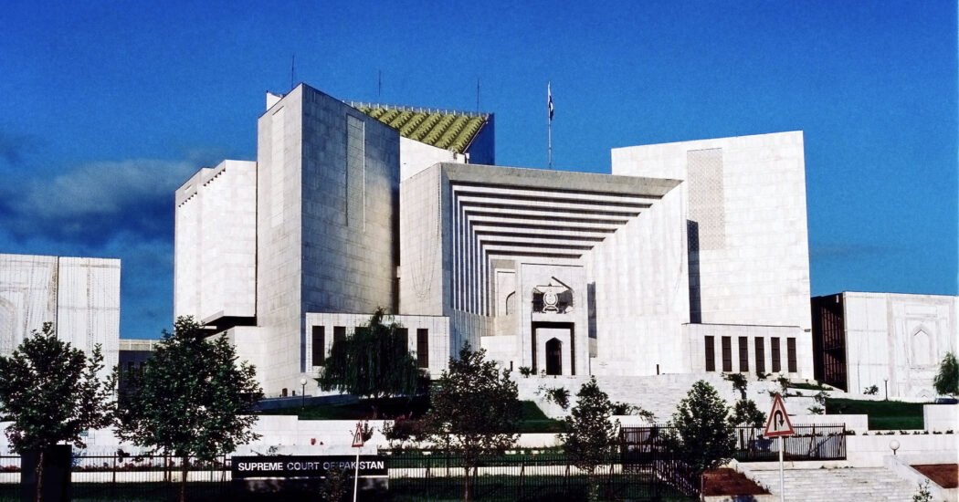 suspicious letters to SC judges