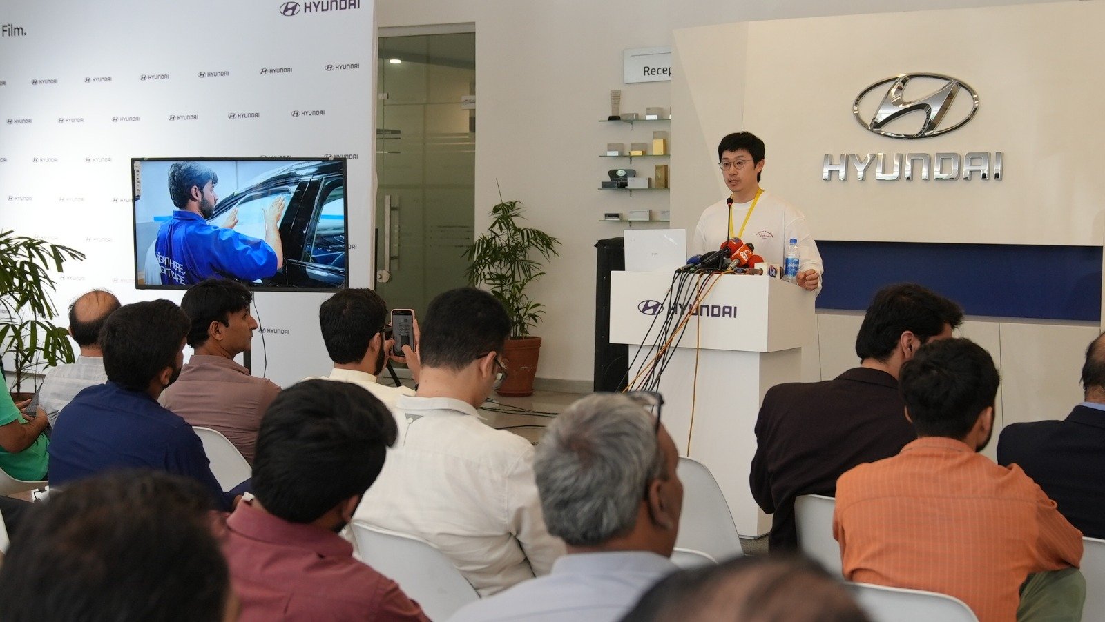 Beat the Heat: Hyundai Motor’s Innovative Nano Cooling Film to Help Pakistani Customers Keep Cool