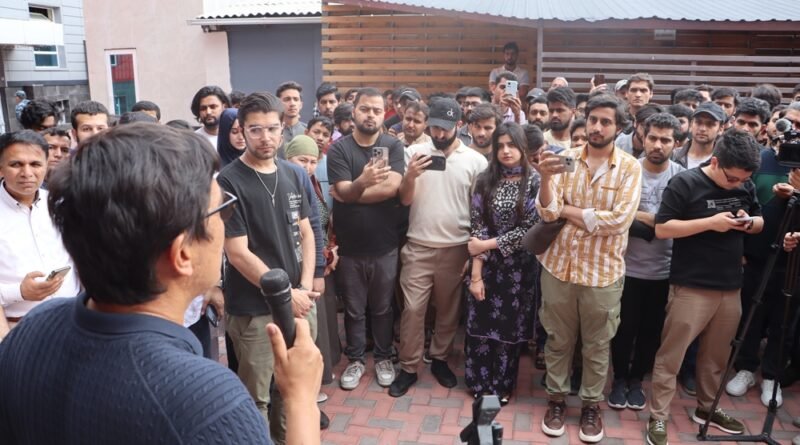 Flight to repatriate 300 Pakistani students from Kyrgyzstan postponed due to landing clearance issues