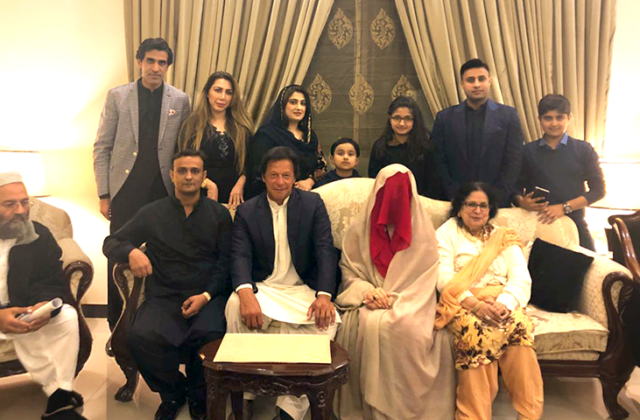 Islamabad court rejects pleas from Imran Khan and Bushra Bibi to suspend their sentences in the iddat case