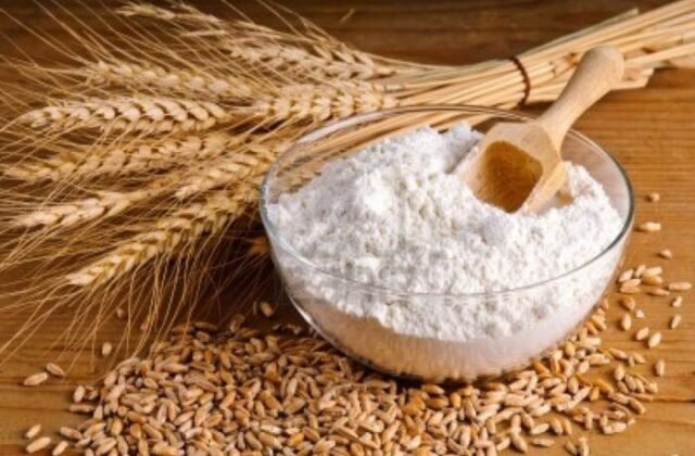 Karachi Sees Reduction in Wheat Flour Prices