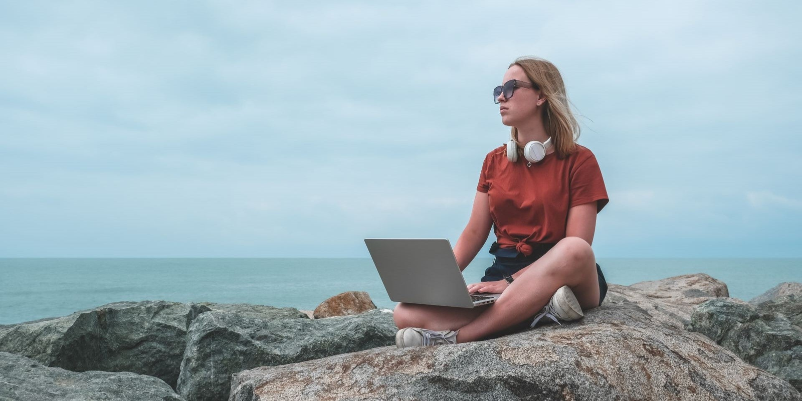 Remote Work: 15 Companies Hiring Now for Fully Remote Jobs in 2024