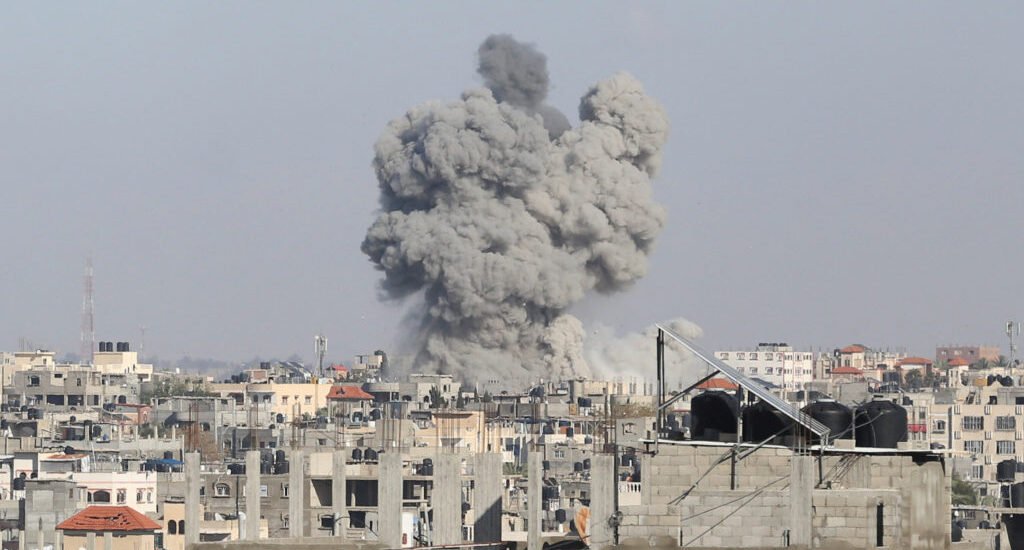 Israeli Forces Advance into Rafah, Gaza: Eight Killed