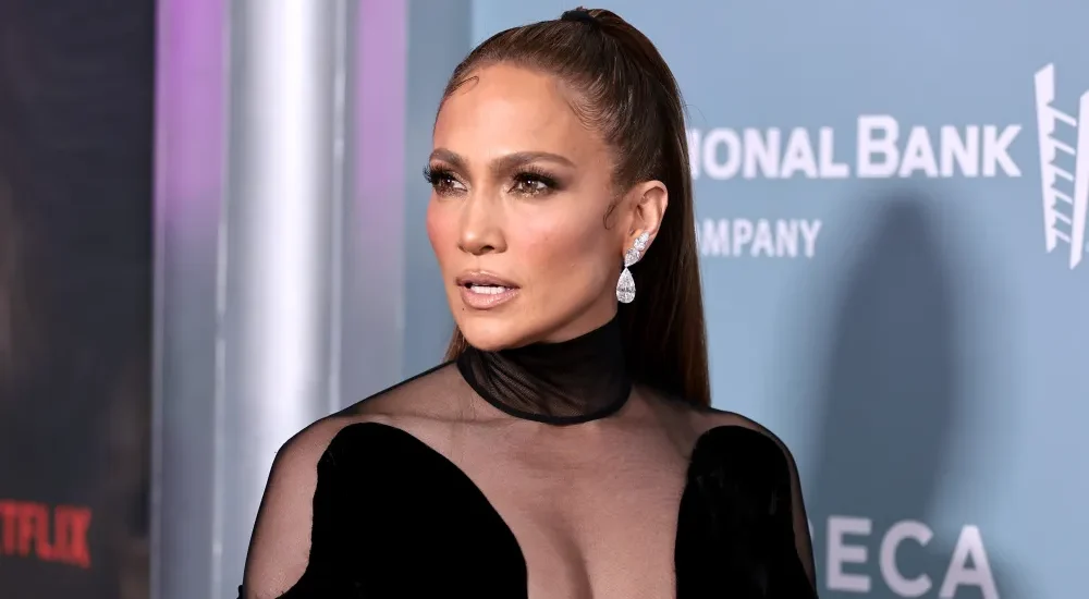 why Jennifer Lopez is trending on google