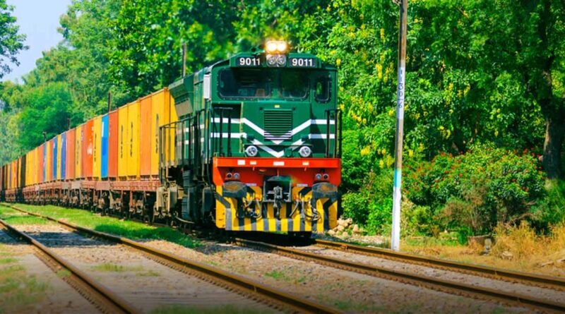 Pakistan Railway announces massive increase in fares