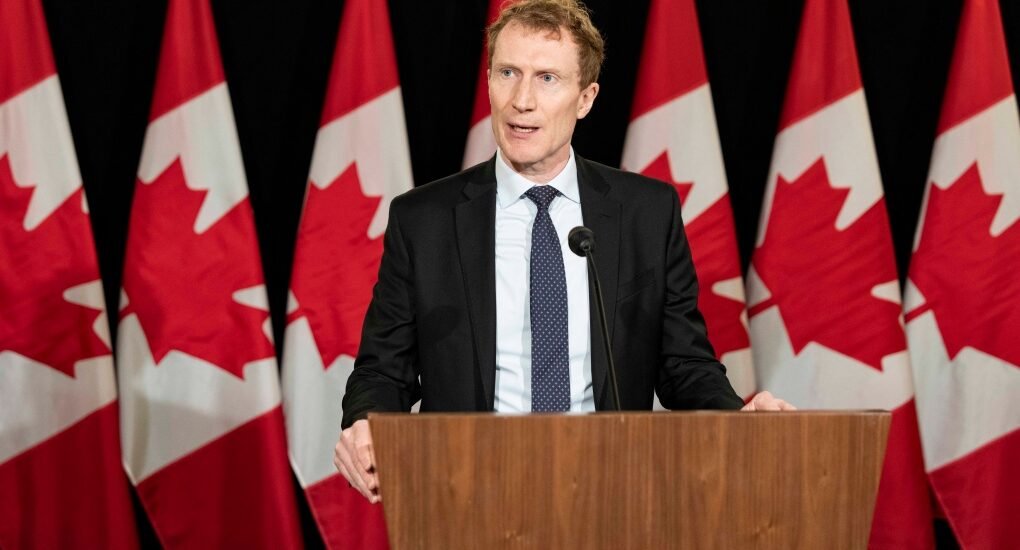 Canada Weighs Reducing Work Visas for Foreign Students Amid Rising Challenges