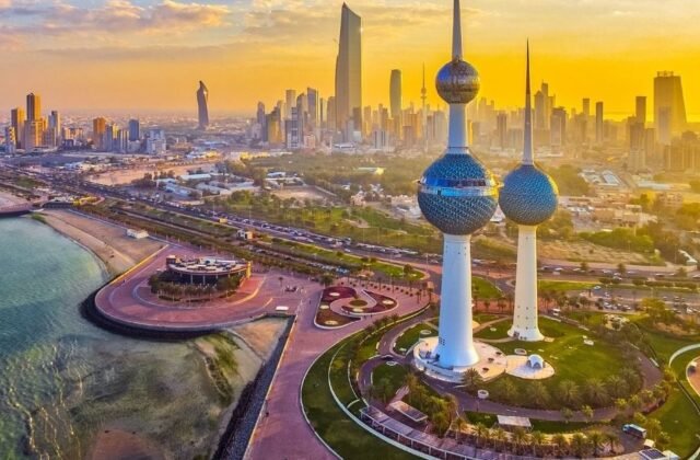 Kuwait Simplifies Family Visa Application Process