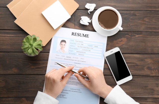 Top 10 Skills to Highlight on Your Resume in 2024