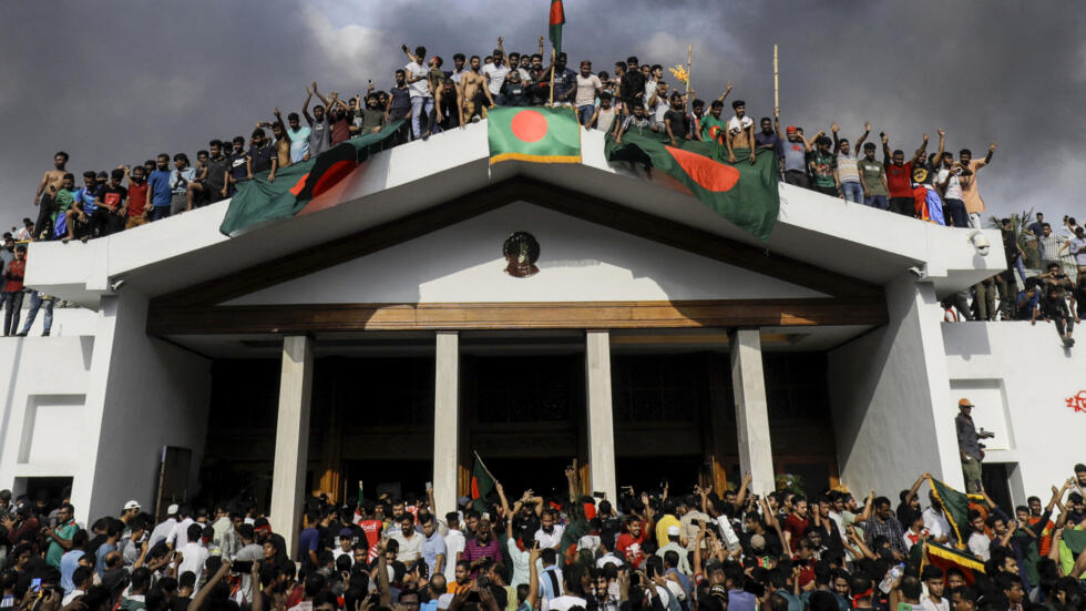 Bangladesh in Crisis: Chief Justice and Central Bank Governor Resign Amid Student Protests