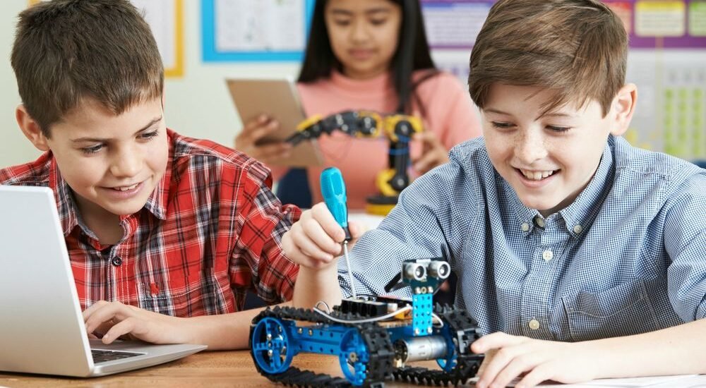 Education Ministry’s Initiative to Introduce Coding, Robotics, and AI in Primary 2024