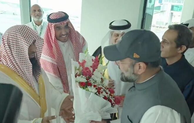 Imam Masjid-e-Nabawi Visits Pakistan for a Week-Long Stay 2024