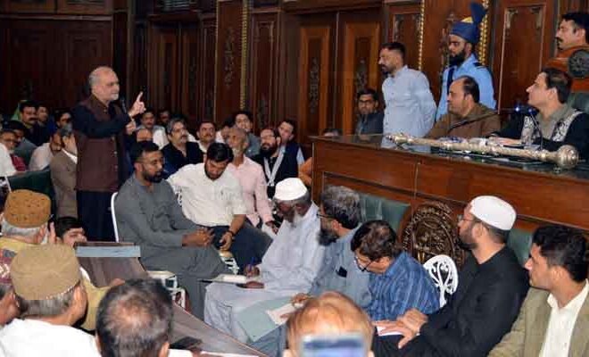 Karachiites to Face 1 Additional Charges in Electricity Bills as KMC Introduces New Municipal Tax