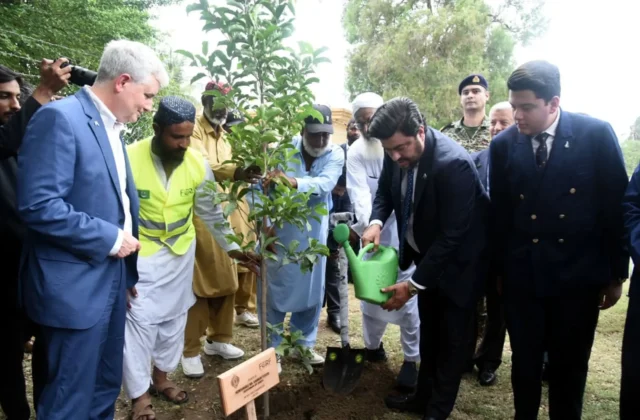 Pakistan Launches ‘Plant for Pakistan’ Campaign on 78th Independence Day