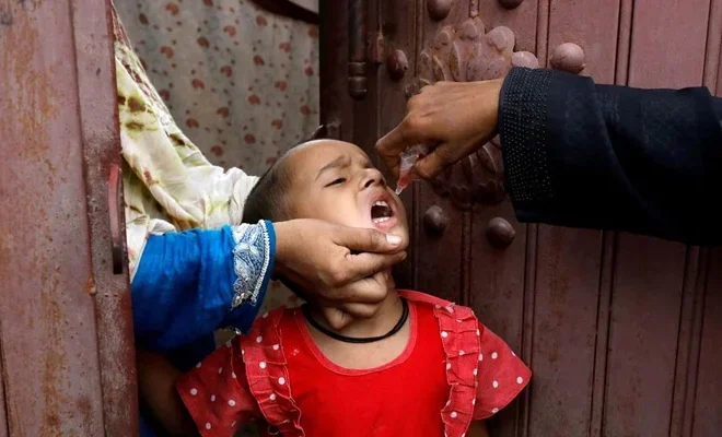 Poliovirus Detected in Lahore Sewage Samples, Raises Alarm for New Vaccination Drive 1