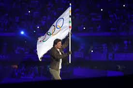 Tom Cruise Stuns with Epic Stunts at Paris Olympics 2024 Closing Ceremony