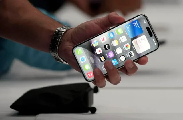 Apple’s New iPhones to Feature Game-Changing AI Technology