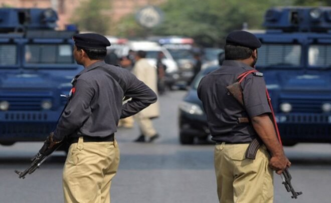 Arsalan Bajari: Son of Sindh CM’s Private  1Secretary Accused of Threatening Police Officers