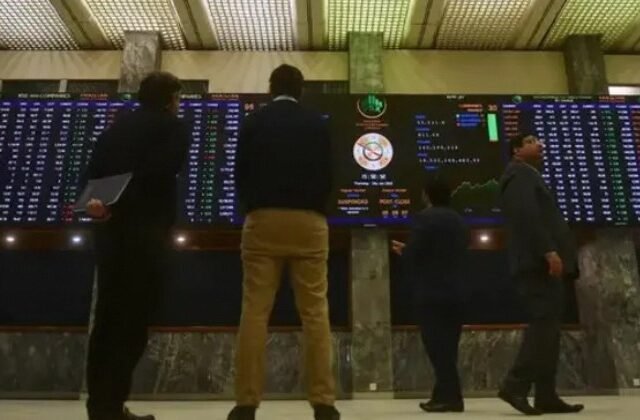 KSE-100 Index Recovers, PSX Closes Up After Volatile Day