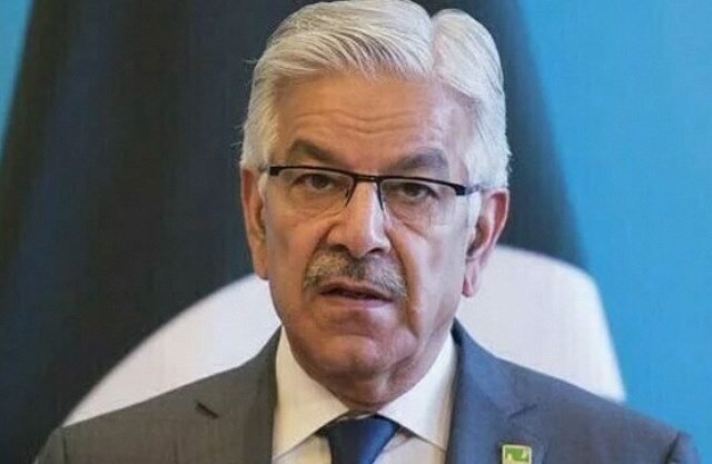 Khawaja Asif Hints at Gandapur’s Arrest, Governor’s Rule in Khyber Pakhtunkhwa