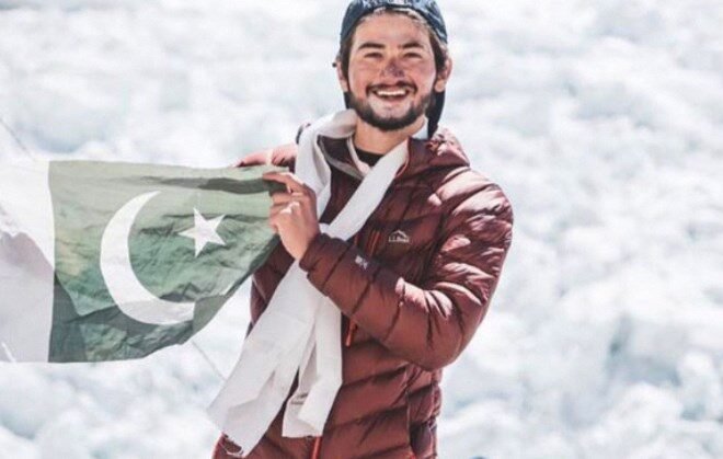 Shehroze Kashif Becomes Youngest Pakistani to Conquer All 14 Peaks