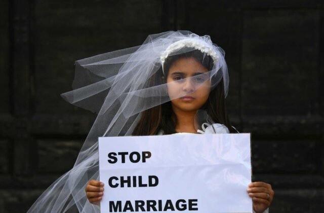 Iraq's new law on marriage: 9-year-old girls can now get married