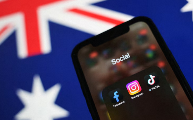 Australia Passes Social Media Ban for Children Under 16