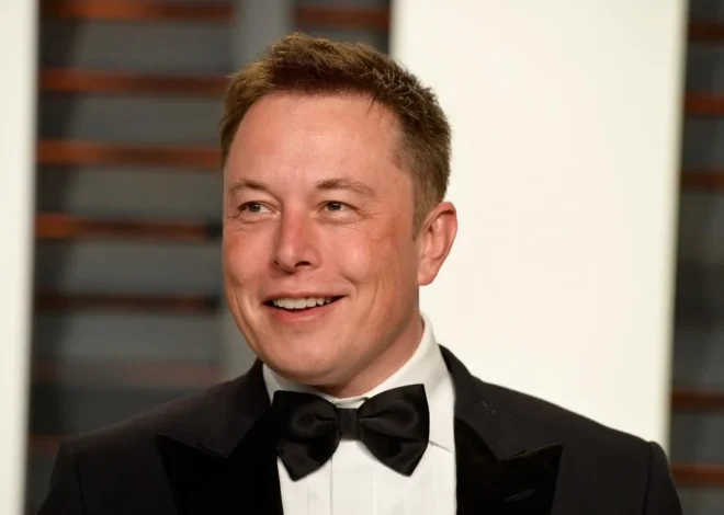 Elon Musk Becomes the Richest Person in History with $348 Billion Net Worth