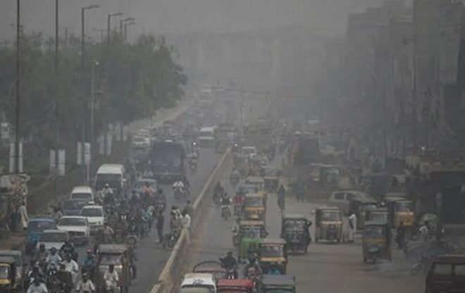 HEC Shuts Down Universities, Colleges Amid Severe Smog