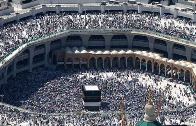 Hajj 2025: Religious Ministry and PIA Collaborate for Seamless Pilgrim Flights