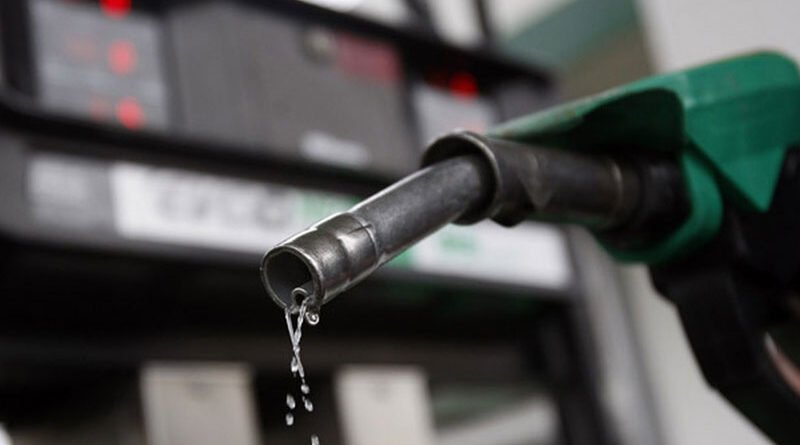 Pakistan Increases Fuel Prices Despite Global Drop