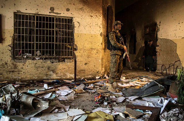 All public and private schools in Punjab and Islamabad to remain closed on 16 December