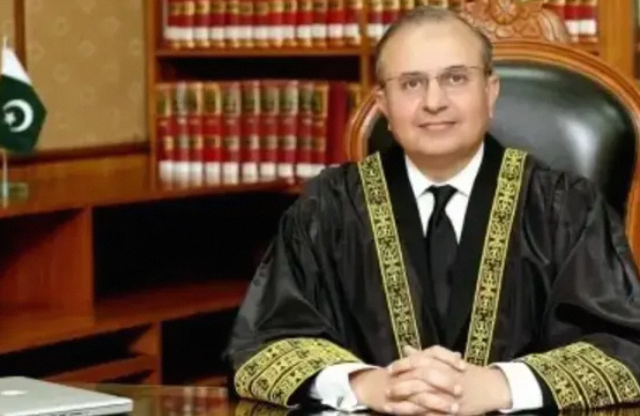 Justice Mansoor Calls for Full Court to Address Constitutional Amendment Cases