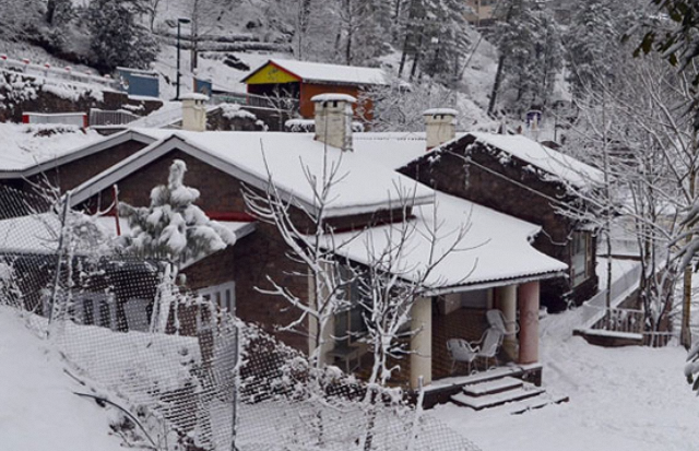 PMD Warns of Intense Cold and Snowfall Across Pakistan