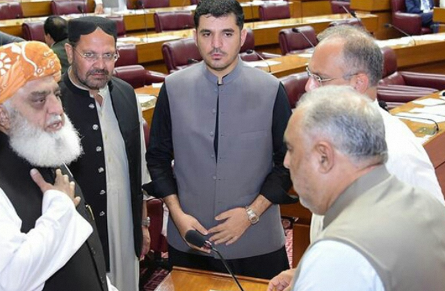 SC Suspends ECP’s Disqualification of MNA Adil Bazai