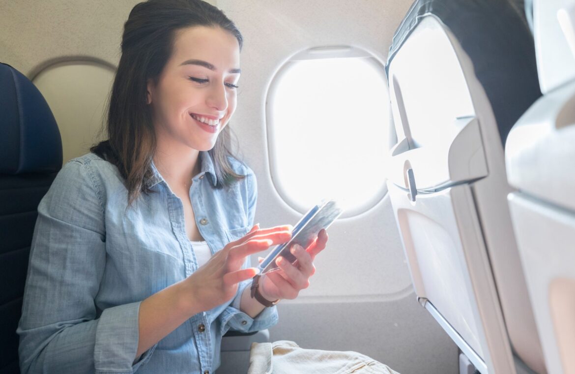 Passengers can now only carry one phone for personal use under new Baggage Rules