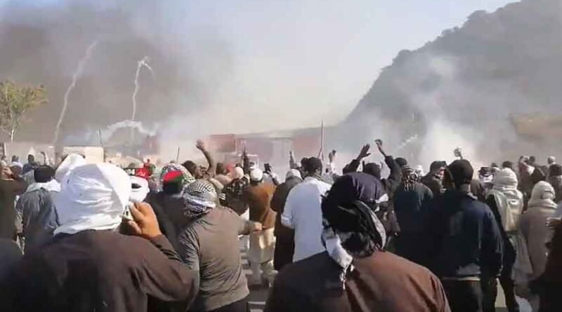 Afghan migrants in PTI protests