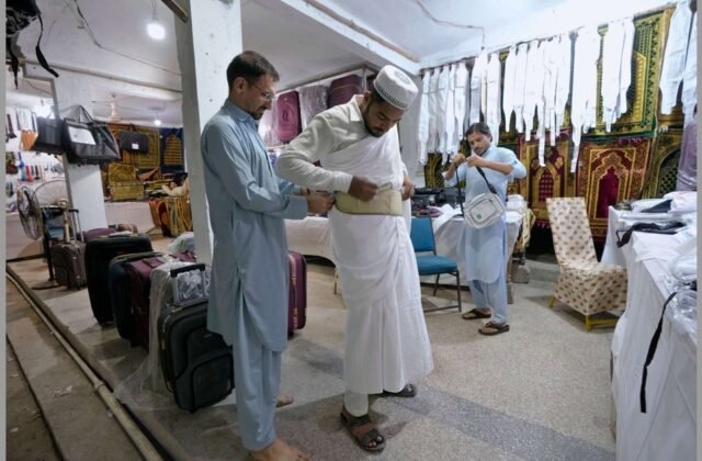 Pakistani Pilgrims Begin Training for Hajj 2025 Tomorrow