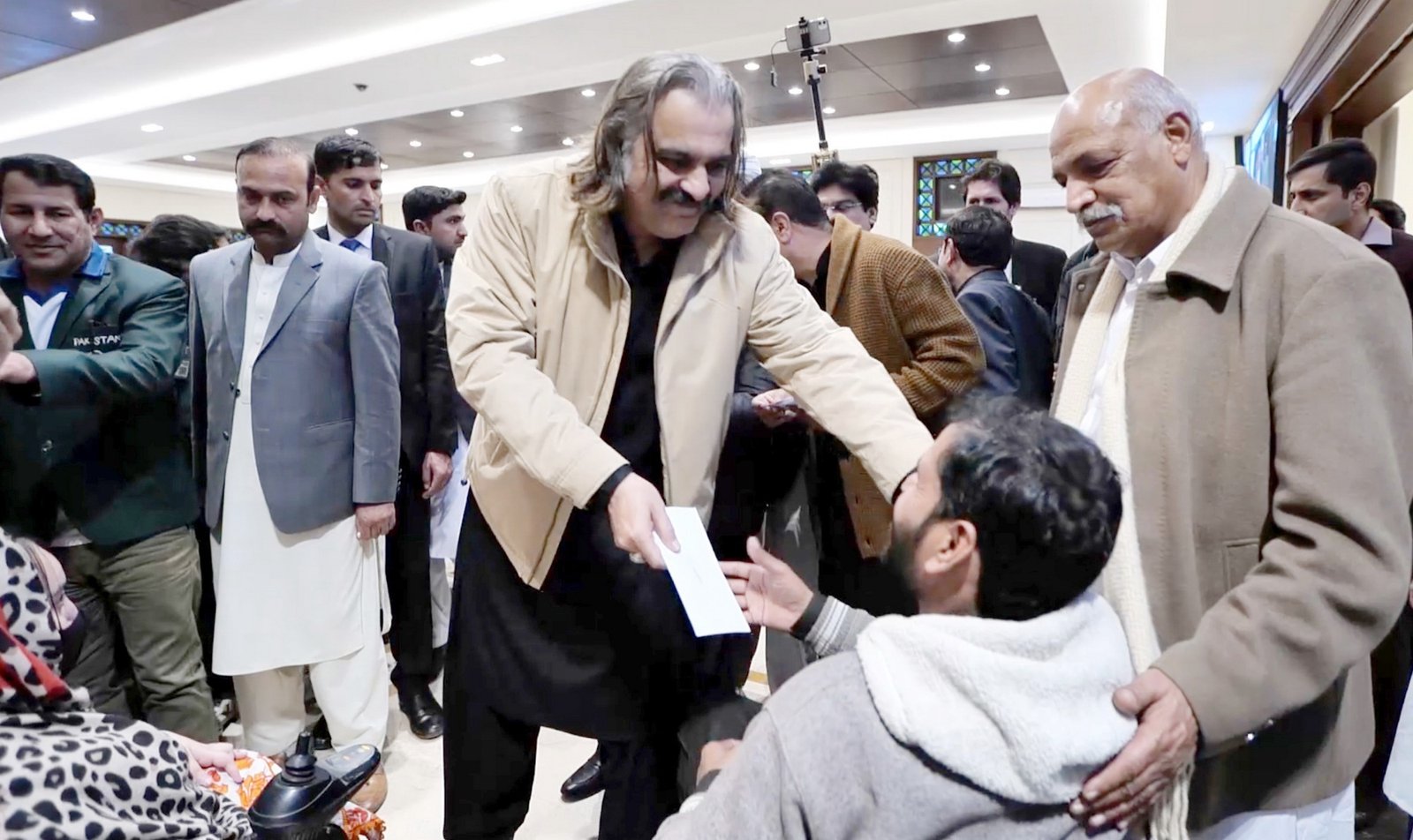 KP Government Announces Major Financial Assistance Package for Journalists