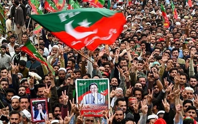 PTI Seeks Permission for ‘Black Day’ Rally at Minar-e-Pakistan on Feb 8