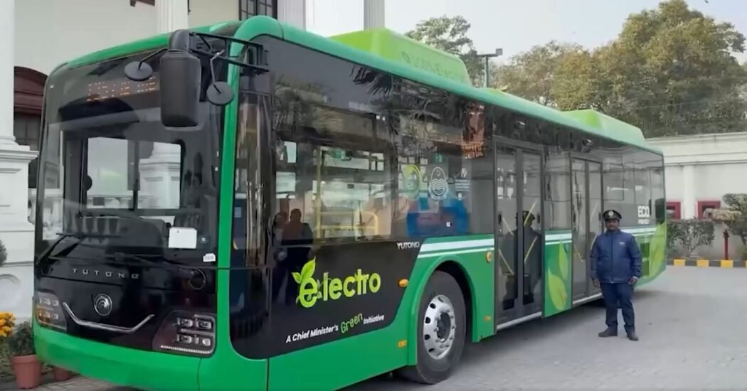 Electro bus Lahore route