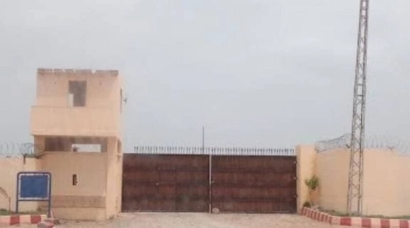 Robbery in Aligarh Society