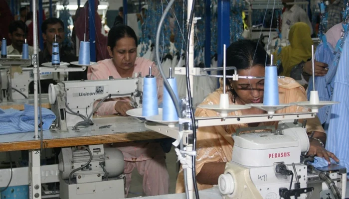 Gender pay gap in Pakistan among highest worldwide, says international labour body