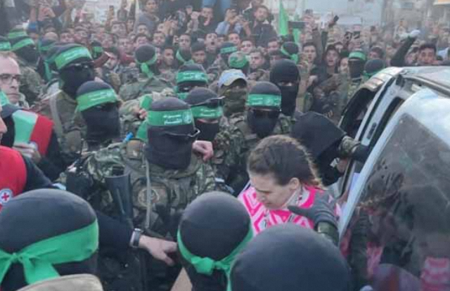 Hamas says Trump’s threat to Gaza undermines ceasefire