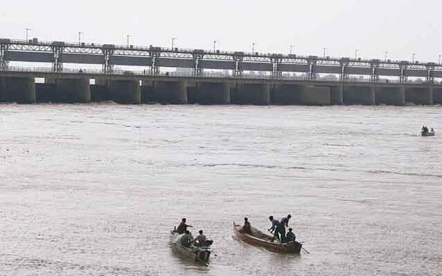 Punjab Accuses Sindh of Drawing Excess Water: A Letter to IRSA